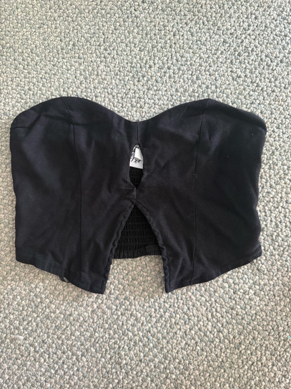 Black Strapless Sweetheart Tube Top